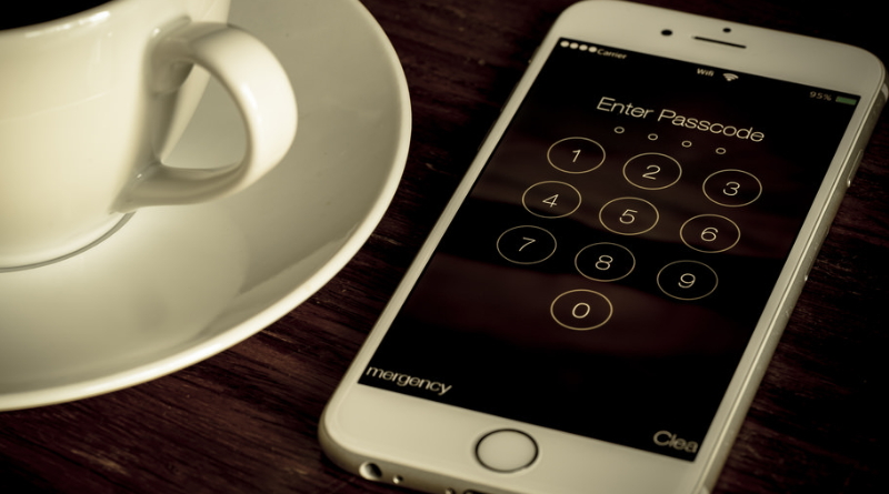 Indiana Appeals Court Says Forcing Someone To Unlock Their Phone Violates The 5th Amendment
