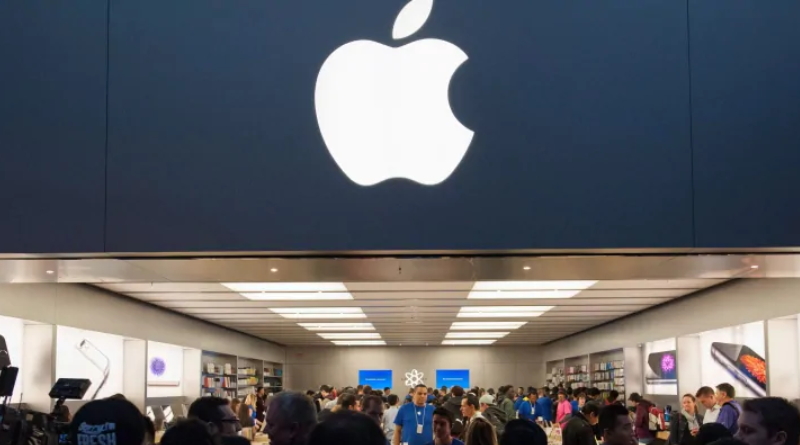 'Complete Control': Apple Accused of Overpricing, Restricting Device Repairs