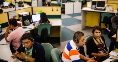 Startup Makes Call Center Workers Sound Like White Americans