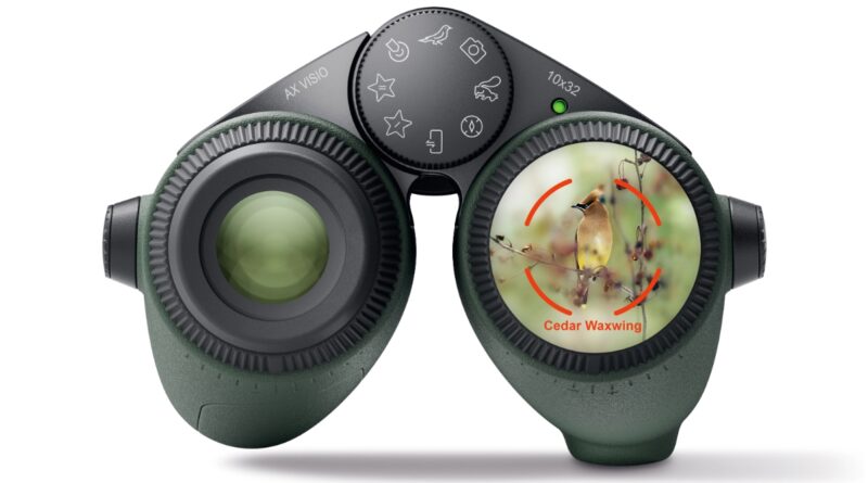 Smart Binoculars: AI-Powered Identification of 9,000 Bird Species